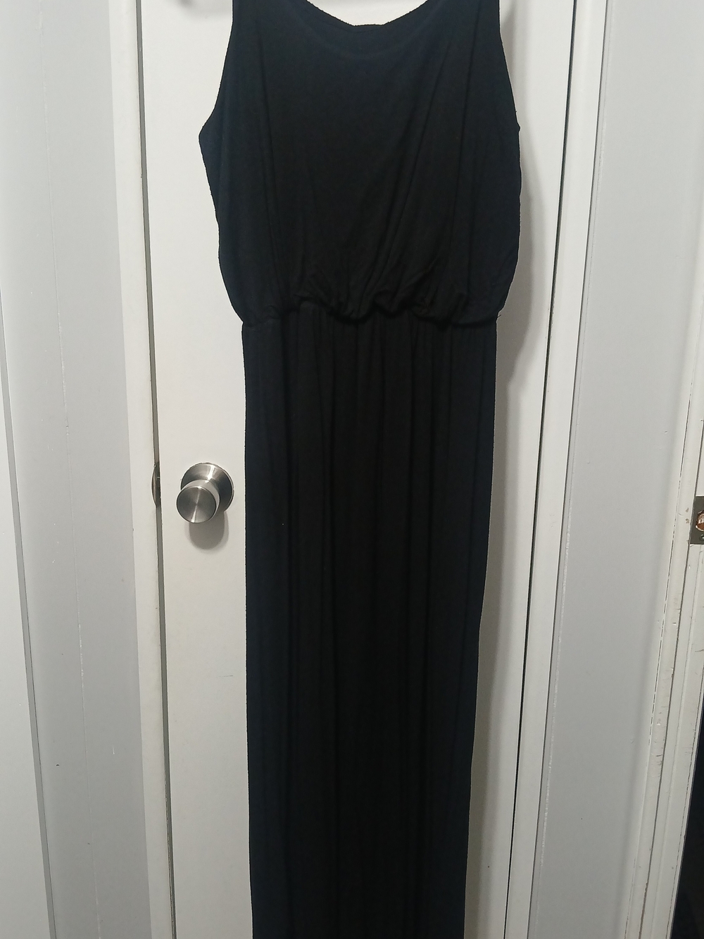 Olivia Rae Black Sleeveless Maxi Dress